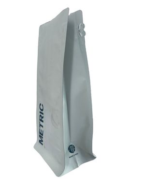 White Kraft Paper Coffee Packaging Pouch With Flat Bottom And Matt Varnish